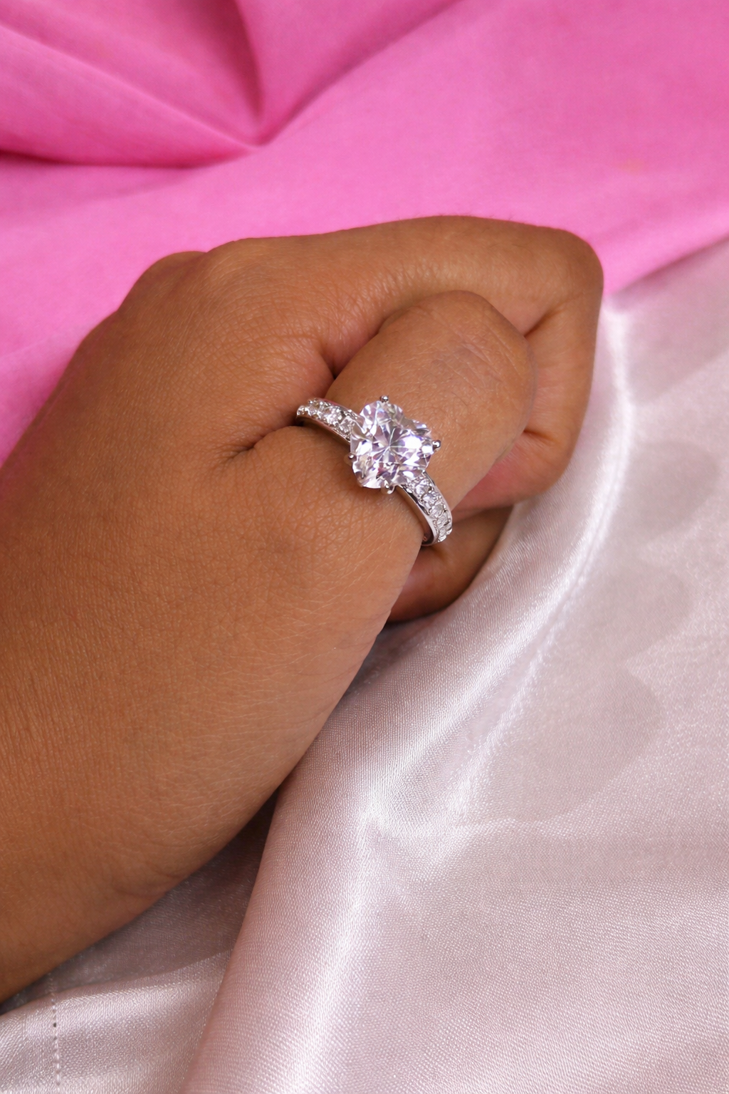 Adjustable Premium Sparkling Heart Ring