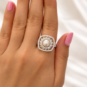 Adjustable Classic Pearl Gold Ring